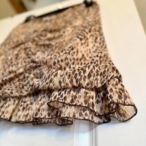 Zara Animal Print Ruffle Mini Skirt Size M *NWT* - Picture 4 of 5